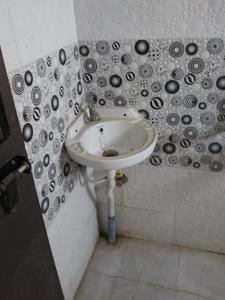 Bathroom Image of 830 Sq.ft 2 BHK Apartment / Flat for sale in Vishwa Society, Manjari Budruk Pune for Rs. 5000000