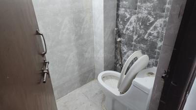 Bathroom Image of 600 Sq.ft 1 BHK Apartment / Flat for sale in Earthshastra Nariman Point, Mahalakshmi Nagar Indore for Rs. 2500000