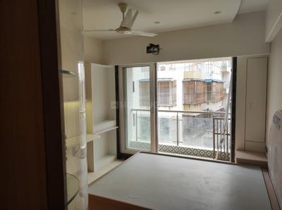Bedroom Image of 850 Sq.ft 2 BHK Apartment / Flat for sale in Mahesh Apartment, Santacruz West Mumbai for Rs. 27500000