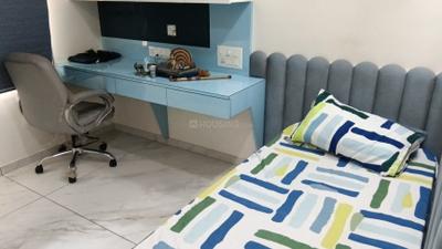 Bedroom Image of 1000 Sq.ft 3 BHK Apartment / Flat for rent in Shaligram Prime, South Bopal Ahmedabad for Rs. 50000