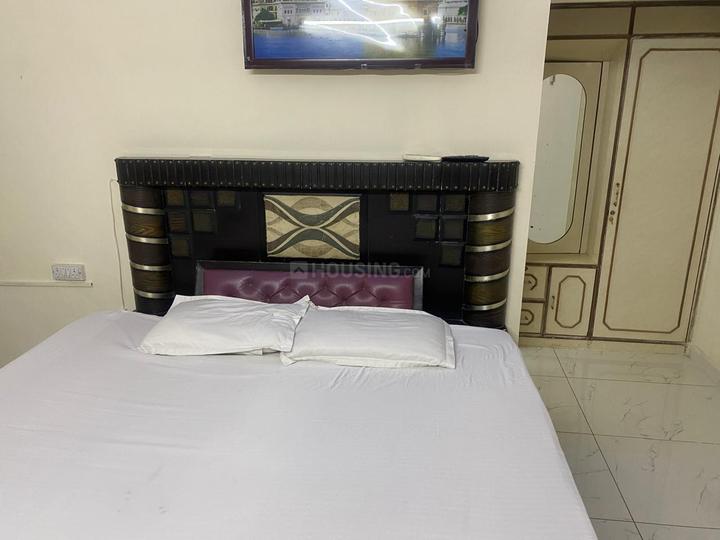 Gillco Palms Main Image 1