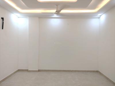 Living Room Image of 1115 Sq.ft 4 BHK Builder Floor for sale in Raju Parak Extension New Delhi for Rs. 11100000
