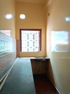 Kitchen Image of 1000 Sq.ft 3 BHK Independent House for rent in Paschim Putiary Kolkata for Rs. 15000
