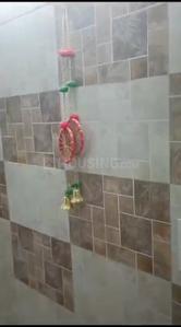 Bathroom Image of 1000 Sq.ft 2 BHK Builder Floor for rent in Subhash Nagar New Delhi for Rs. 25500