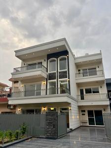Image of 3600 Sq.ft 7 BHK Independent House for sale in Sector 61, Mohali for Rs. 125000000