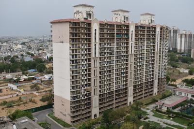 Image of 1943 Sq.ft 3 BHK Apartment / Flat for sale in DLF Express Greens, Manesar, Gurgaon for Rs. 14100000