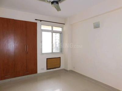Bedroom Image of 2197 Sq.ft 4 BHK Apartment / Flat for sale in Omaxe NRI City, Omega II Greater Noida for Rs. 22500000