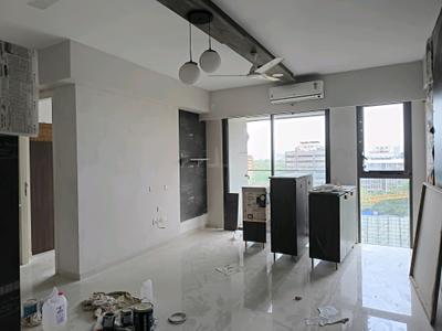Living Room Image of 1680 Sq.ft 4 BHK Apartment / Flat for sale in Rustomjee Seasons by Rustomjee Builders, Bandra East Mumbai for Rs. 82500000