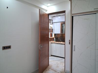 Bedroom Image of 1350 Sq.ft 3 BHK Apartment / Flat for sale in Sector 73 Noida for Rs. 4990000