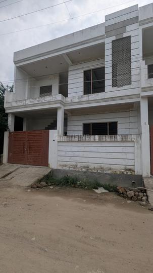 Sector 6, Gomti Nagar Extension Main Image 1