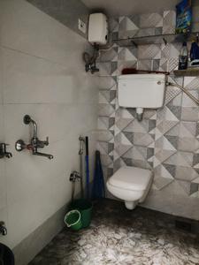 Common Bathroom Image of 780 Sq.ft 2 BHK Independent House for sale in Ghatkopar West Mumbai for Rs. 7500000