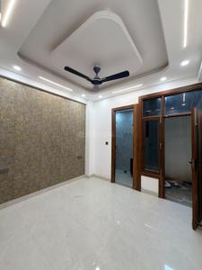 Hall Image of 1050 Sq.ft 2 BHK Builder Floor for sale in Sector 101 Noida for Rs. 4500000