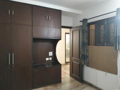 Bedroom Image of 2700 Sq.ft 4 BHK Builder Floor for rent in Paschim Vihar New Delhi for Rs. 61000