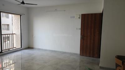 Living Room Image of 1650 Sq.ft 3 BHK Apartment / Flat for rent in Vaishnodevi Kingswood, Sima Nagar Surat for Rs. 22000