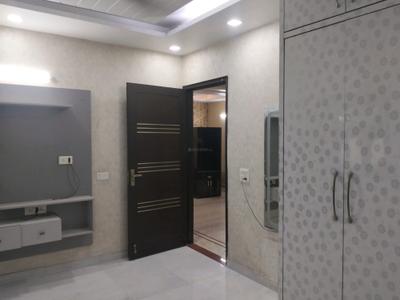 Bedroom Image of 1800 Sq.ft 3 BHK Builder Floor for rent in Paschim Vihar New Delhi for Rs. 62000