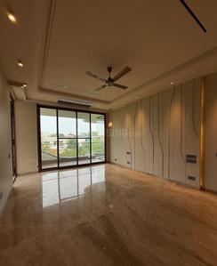 Bedroom Image of 14999 Sq.ft 5 BHK Duplex for sale in Model Town New Delhi for Rs. 200000000