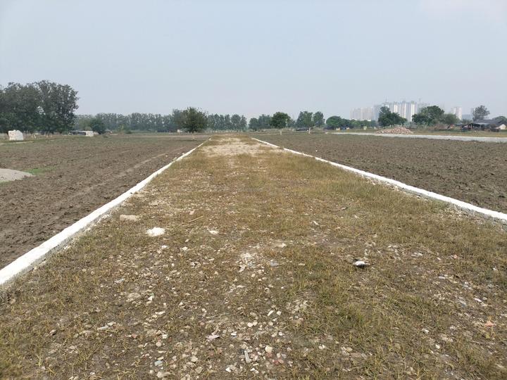 Metro Green city Main Image 1