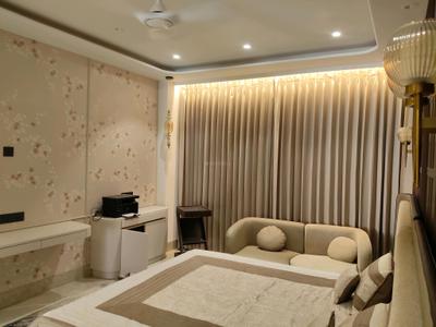 Bedroom Image of 5000 Sq.ft 4 BHK Builder Floor for rent in Sector 56 Gurgaon for Rs. 100000