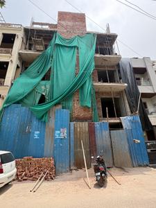 Image of 1310 Sq.ft 3 BHK Apartment / Flat for sale in Mansarover Garden, New Delhi for Rs. 26000000