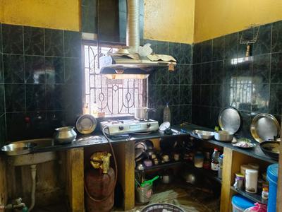 Kitchen Image of 1575 Sq.ft 2 BHK Independent House for sale in Monirampore Kolkata for Rs. 4500000