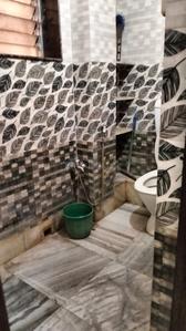 Bathroom Image of 1025 Sq.ft 3 BHK Apartment / Flat for sale in South Dum Dum Kolkata for Rs. 3800000