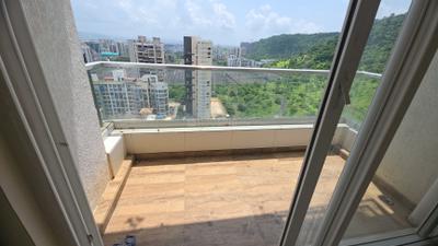 Balcony Image of 2000 Sq.ft 3 BHK Apartment / Flat for sale in Concrete Sai Saakshaat Wing E, Kharghar Navi Mumbai for Rs. 38000000