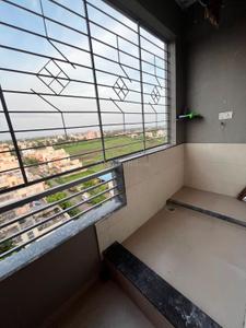 Balcony Image of 400 Sq.ft 2 BHK Apartment / Flat for rent in Ganesh Siddhidata Housing Society Building A, Miraj Sangli for Rs. 15000