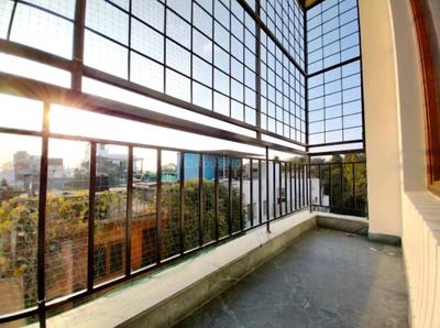 Balcony Image of 2700 Sq.ft 4 BHK Builder Floor for sale in New Friends Colony New Delhi for Rs. 82500000