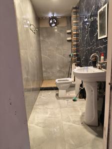 Bathroom Image of 1200 Sq.ft 2 BHK Builder Floor for rent in Beltola Guwahati for Rs. 18000