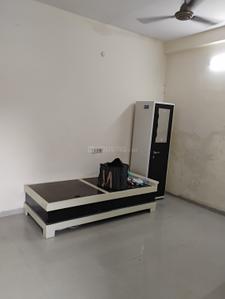 Hall Image of 850 Sq.ft 2 BHK Apartment / Flat for rent in Khatiwala Tank Indore for Rs. 15000