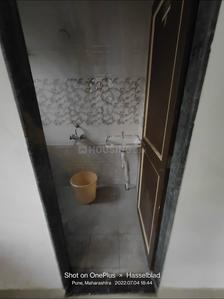 Bathroom Image of MOHIT PG LADIES AND GENTS ACCOMODATION in Kharadi, Pune