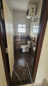 Bathroom Image of 450 Sq.ft 1 BHK Builder Floor for rent in Kasavanahalli Bengaluru for Rs. 20000