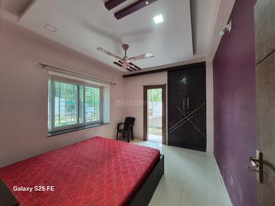 Bedroom Image of 1680 Sq.ft 3 BHK Apartment / Flat for rent in Main Road Ranchi for Rs. 30000