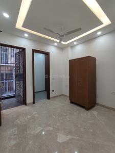 Bedroom Image of 1350 Sq.ft 3 BHK Builder Floor for sale in Naraina New Delhi for Rs. 27000000