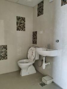Common Bathroom Image of 1150 Sq.ft 2 BHK Apartment / Flat for sale in Iris At Kashishpark, Thane West Thane for Rs. 17476820
