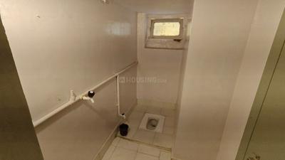 Bathroom Image of 2500 Sq.ft 3 BHK Independent House for rent in Chand Chaura Gaya for Rs. 9000