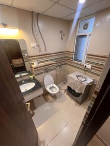 Bathroom Image of 1450 Sq.ft 3 BHK Apartment / Flat for rent in Ambika LA Parisian , Sector 66 Mohali for Rs. 50000