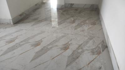 Living Room Image of 850 Sq.ft 2 BHK Apartment / Flat for sale in M R Shantiniketan Apartment, Konnagar Hooghly for Rs. 1800000