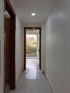 Passage Image of 1550 Sq.ft 3 BHK Apartment / Flat for sale in Sector 104 Noida for Rs. 7300000
