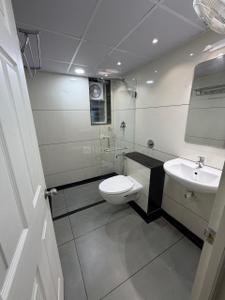 Image of 2500 Sq.ft 3 BHK Apartment / Flat for rent in Marine Drive, Kochi for Rs. 65000