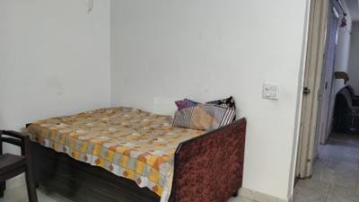 Bedroom Image of 850 Sq.ft 2 BHK Apartment / Flat for rent in Gaurs Siddhartham, Siddharth Vihar Ghaziabad for Rs. 30500