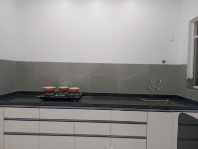 Kitchen Image of 980 Sq.ft 2 BHK Apartment / Flat for rent in Mahindra Centralis Tower 3, Pimpri Pune for Rs. 35000