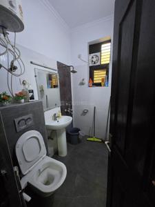 Bathroom Image of 2000 Sq.ft 3 BHK Builder Floor for sale in Shastri Nagar Ghaziabad for Rs. 12000000