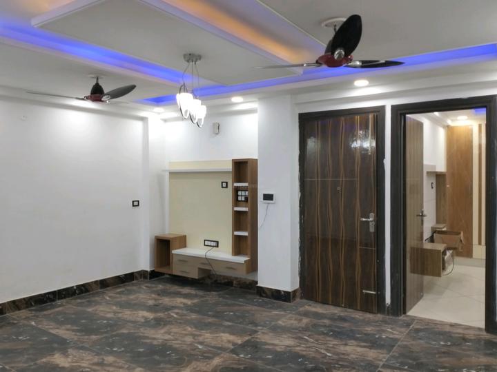 4 BHK 1150 Sqft Independent Floor for sale at Mahavir Enclave, New