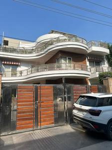Image of 7500 Sq.ft 6 BHK Duplex for sale in DLF City Phase 1, DLF Phase 1, Gurgaon for Rs. 185000000