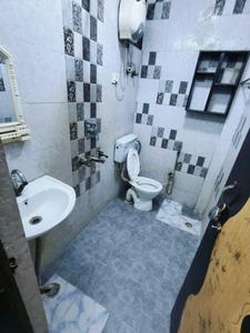 Bathroom Image of 500 Sq.ft 2 BHK Builder Floor for sale in New Ashok Nagar New Delhi for Rs. 4200000
