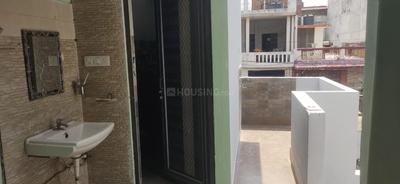 Bathroom Image of 1000 Sq.ft 1 RK Independent House for rent in Yashoda Nagar Kanpur for Rs. 7000