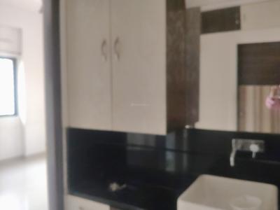 Image of 1350 Sq.ft 3 BHK Apartment / Flat for rent in Shree Ram Builders Shapath, New Alkapuri, Vadodara for Rs. 20000