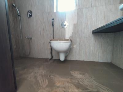 Bathroom Image of 1800 Sq.ft 3 BHK Apartment / Flat for sale in Indiabulls Greens, Panvel Navi Mumbai for Rs. 12500000