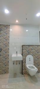 Bathroom Image of 1750 Sq.ft 3 BHK Apartment / Flat for rent in Mahmoorganj Varanasi for Rs. 35000